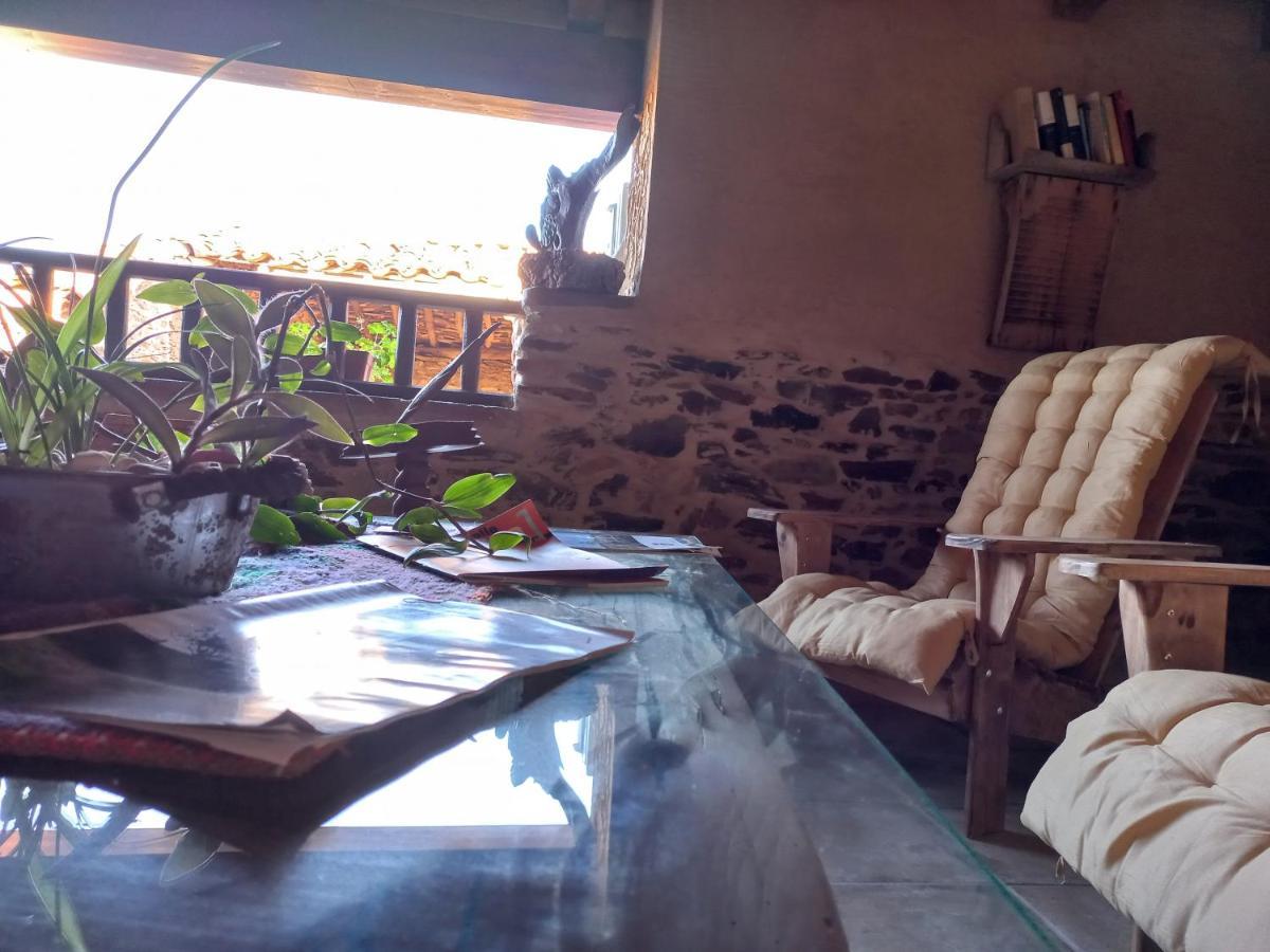 Casa Rural La Moraquintana Santibanez el Bajo Exterior foto
